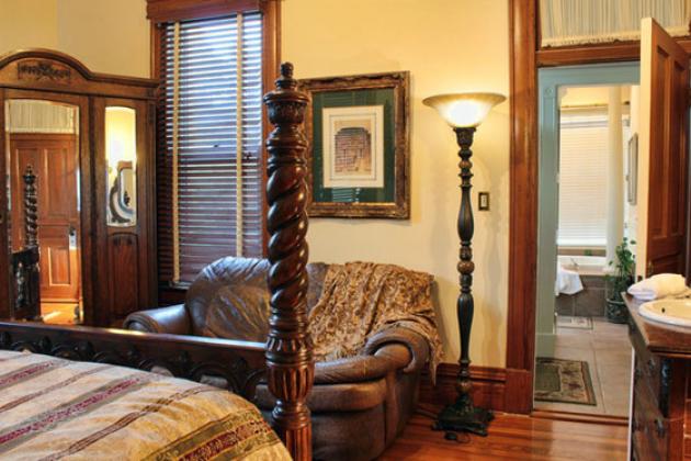 Spring Street Inn Bed & Breakfast - Hot Springs, Arkansas, tower 3